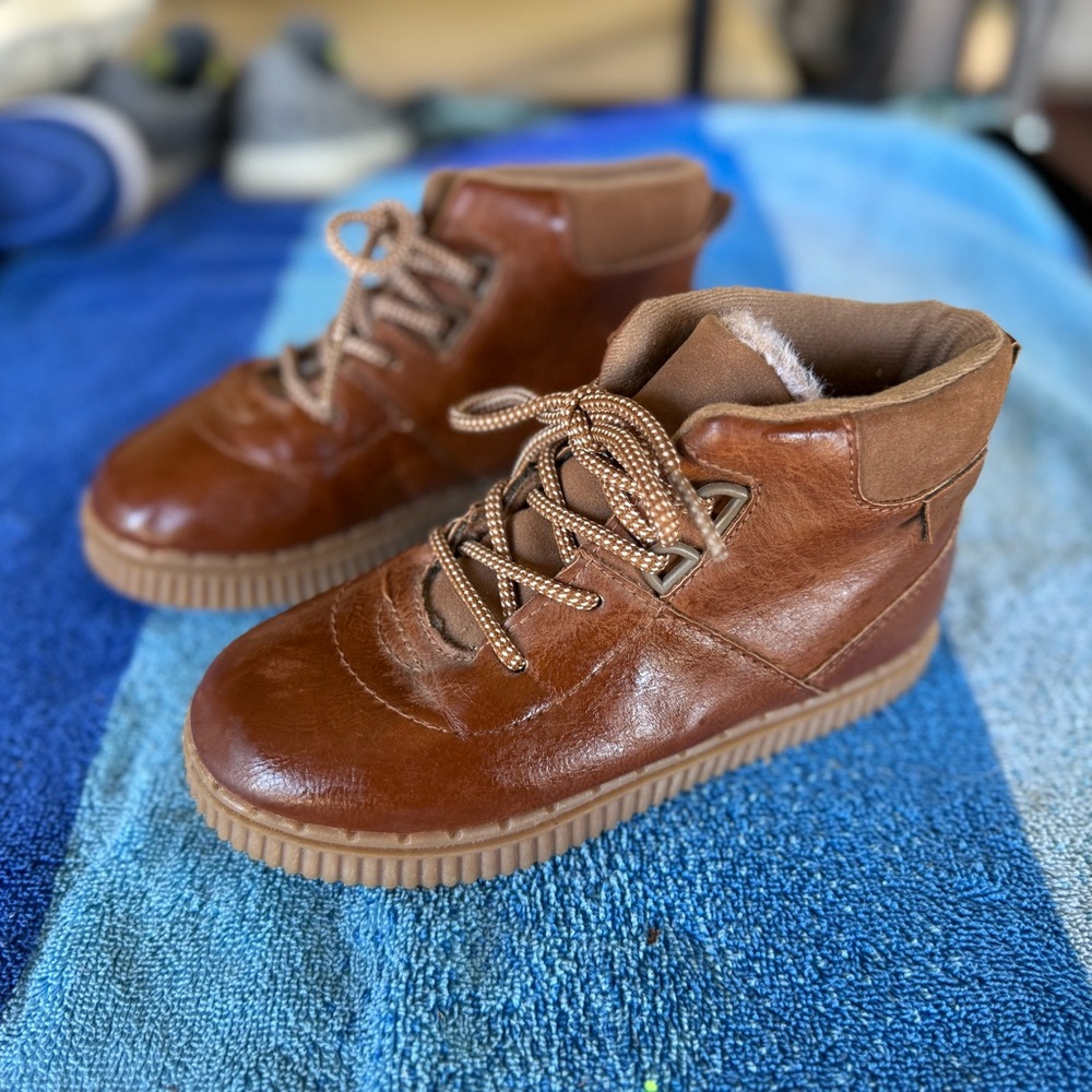 OshKosh B'gosh Brown Kids Boots